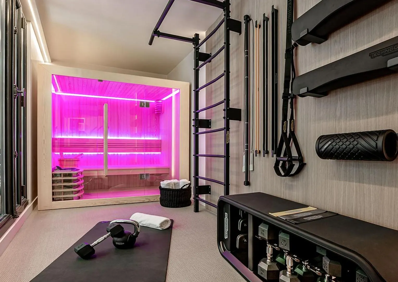 Luxury Residence In Old Marais, 3 Bedroom Patio, Sauna, Fitness Room, Ac Παρίσι Διαμέρισμα